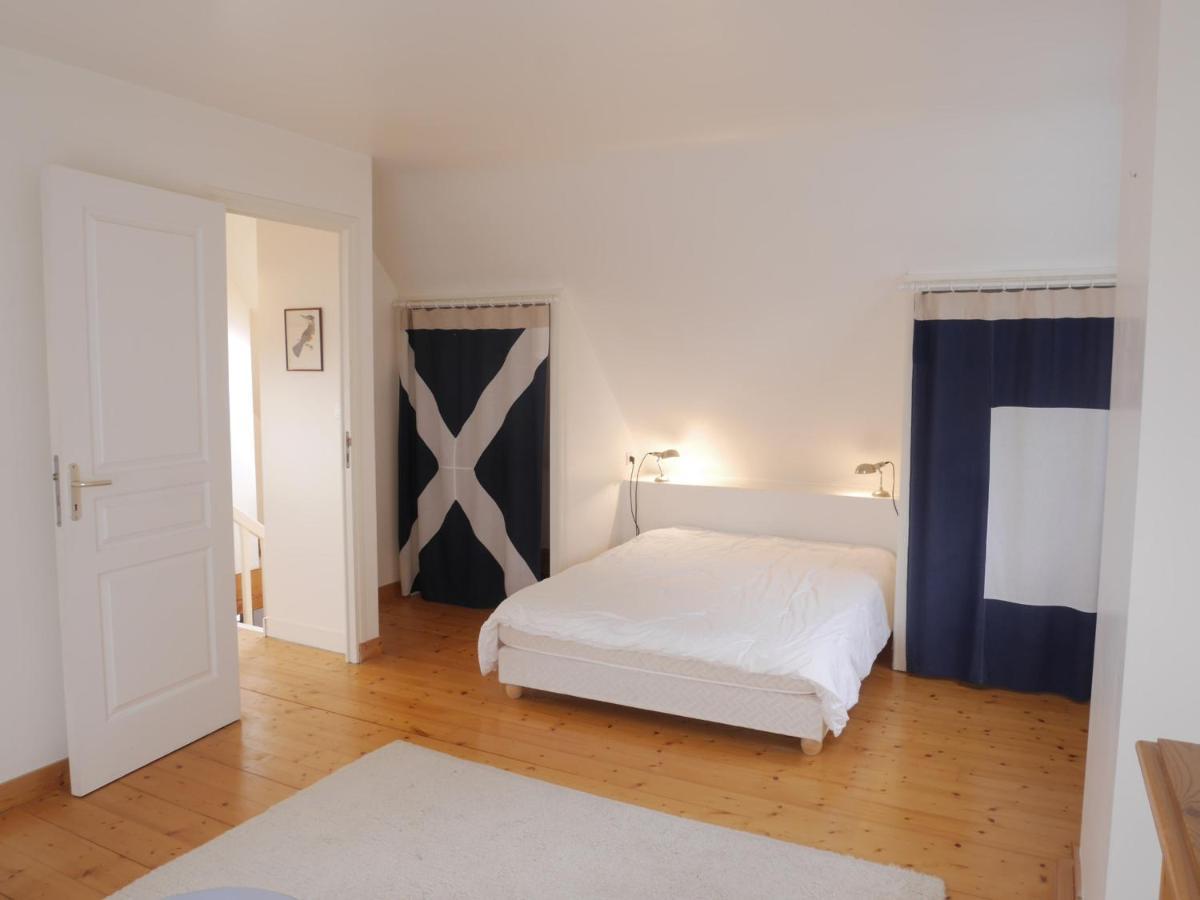 Maison Sauzon, 5 pièces, 6 personnes - FR-1-418-82 Extérieur photo
